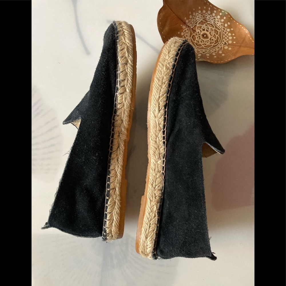 Free People Black Suede Leather loafers flats size 7 - Picture 4 of 9